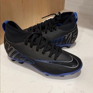 Boys Nike Black and Blue Athletic Cleats